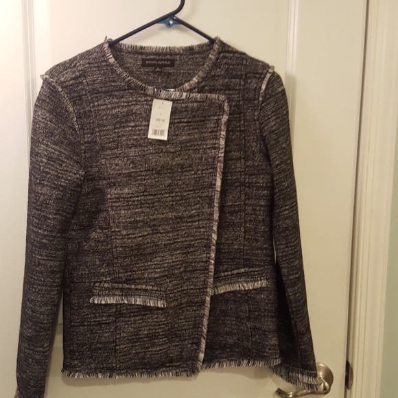 Blazer - Picture 2 of 3